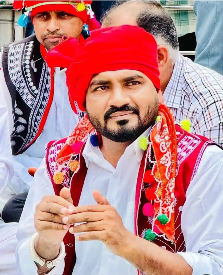 जल, जंगल और जमीन पर ग्रामीणों की हुंकार, एनजीओ को भूमि देने का विरोध